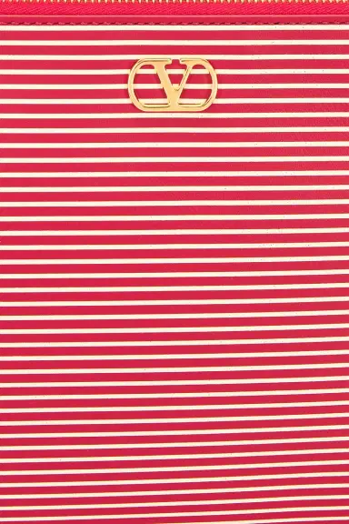 Valentino Garavani VLogo Signature Medium Flat Pouch | Thumbnail 7