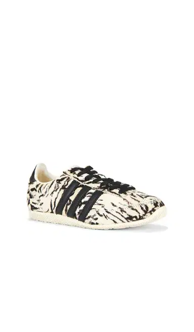 adidas Originals Japan Sneaker | Thumbnail 2
