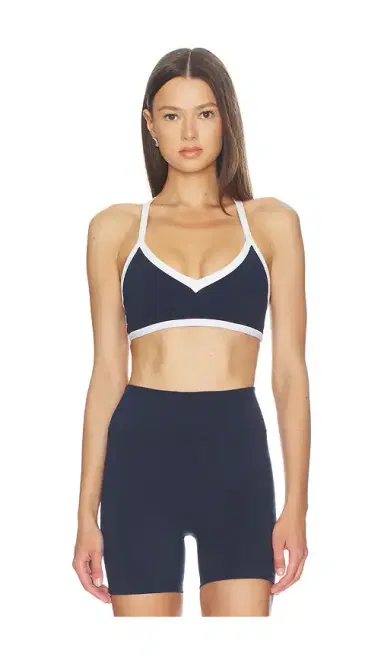 FORM Reversible V Neck Bra | Thumbnail 2