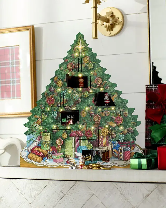 Byers ' Choice Musical Advent Tree with Lights