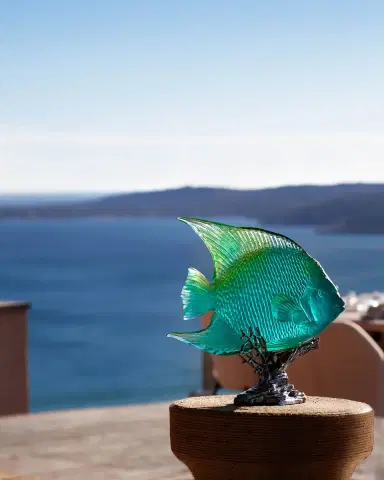 Daum Royal Turquoise Angelfish | Thumbnail 3