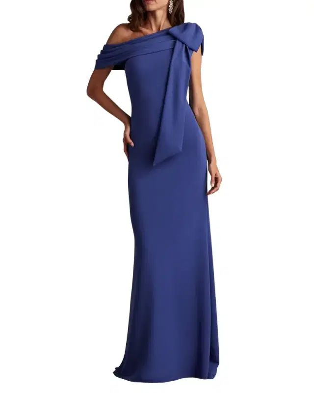 Cassia Colorblock Bow-Shoulder Crepe Gown