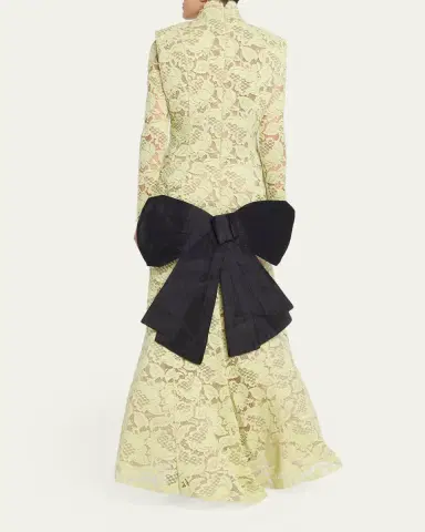 Marc Jacobs Runway Sculptural Lace Long-Sleeve Bow Trumpet Gown | Thumbnail 3