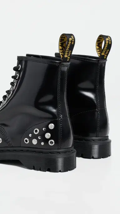 Dr. Martens 1460 8-Eye Hardware Boots Black | Thumbnail 4