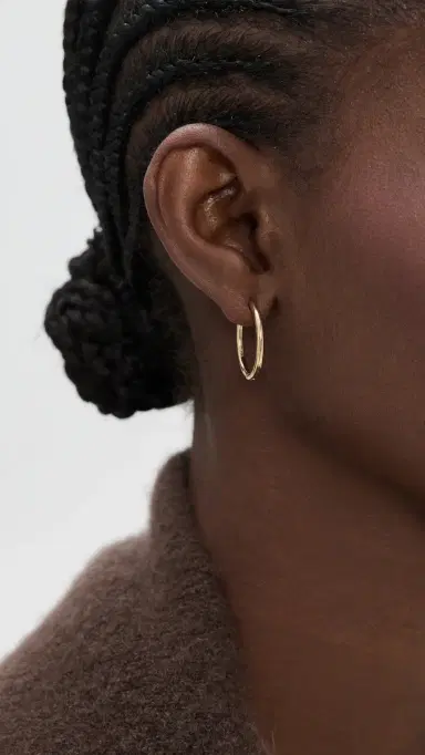 Madewell Demi Skinny Medium Hoop Earrings 14K | Thumbnail 3 Madewell Demi Skinny Medium Hoop Earrings 14K | Thumbnail 3