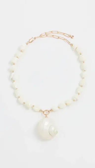 Ettika Sunken Treasure Shell Necklace Gold One Size | Thumbnail 2