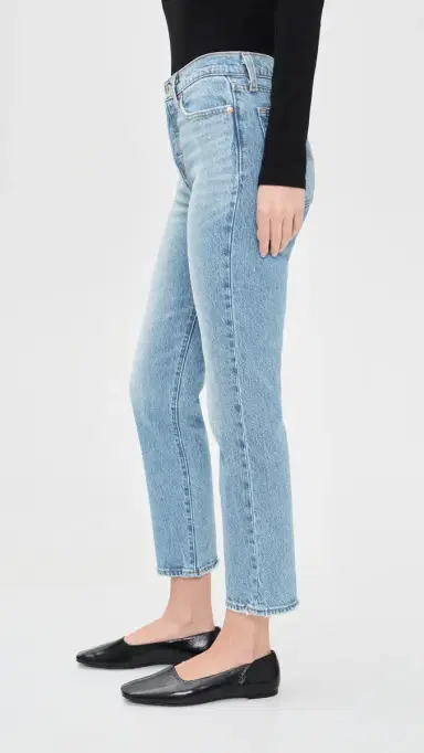 Levi's Wedgie Straight Jeans Dance Around | Thumbnail 4