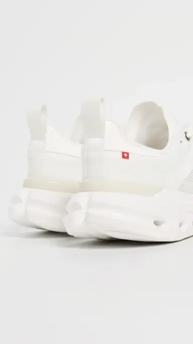 ON Cloudpulse Next Sneakers White/Ice 6 | Thumbnail 4