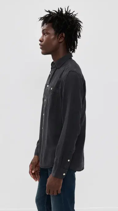 Faherty The Tried and True Chambray Workshirt Durango Black M | Thumbnail 4 Faherty The Tried and True Chambray Workshirt Durango Black M | Thumbnail 4