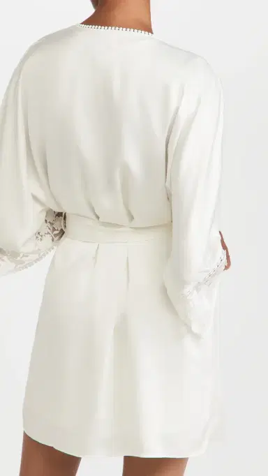 Flora Nikrooz Kylie Charmeuse Wrap with Lace Ivory M/L | Thumbnail 3