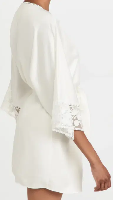 Flora Nikrooz Kylie Charmeuse Wrap with Lace Ivory M/L | Thumbnail 4