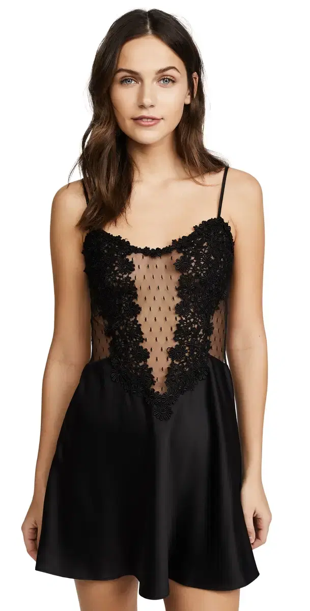 Showstopper Chemise Black