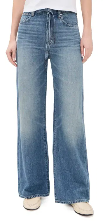 Madewell The Ultimate Wide-Leg Jean in Airy Denim Pickett Wash | Thumbnail 1 Madewell The Ultimate Wide-Leg Jean in Airy Denim Pickett Wash | Thumbnail 1