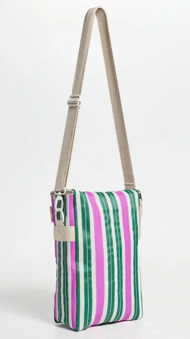 Sunnylife Recycled Nylon Drinks Cooler Bag Bag Green Multi One Size | Thumbnail 3 Sunnylife Recycled Nylon Drinks Cooler Bag Bag Green Multi One Size | Thumbnail 3