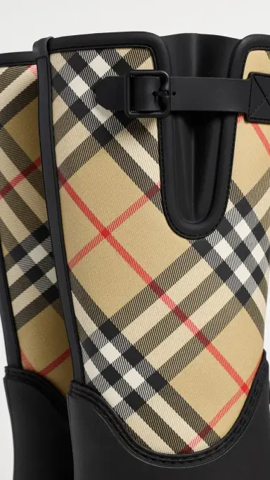 Burberry Rubber Marsh Stamp High Boots | Thumbnail 5