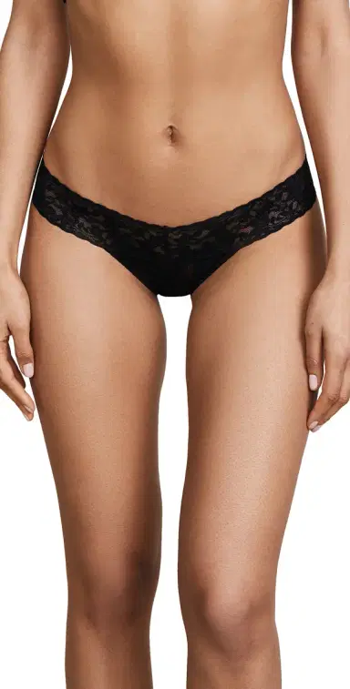 Hanky Panky Petite Signature Lace Low Rise Thong Black One Size | Thumbnail 1