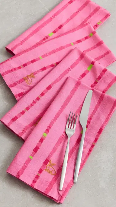 Coniglio Palm Beach Napkin Set Lane Lines Pink Float One Size | Thumbnail 2