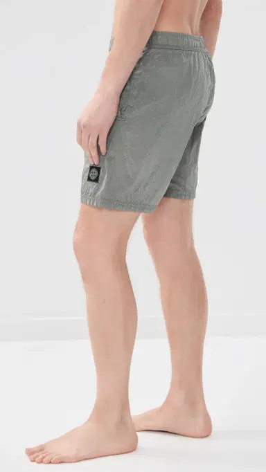 Stone Island Nylon Metal wim Shorts 6 Pearl Grey | Thumbnail 4