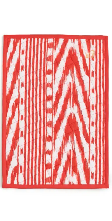 Coniglio Palm Beach Placemat Set of 4 Red Ikat One Size | Thumbnail 1