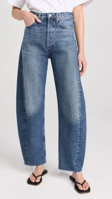 AGOLDE Luna High Rise Curved Taper Jeans | Thumbnail 2 AGOLDE Luna High Rise Curved Taper Jeans | Thumbnail 2