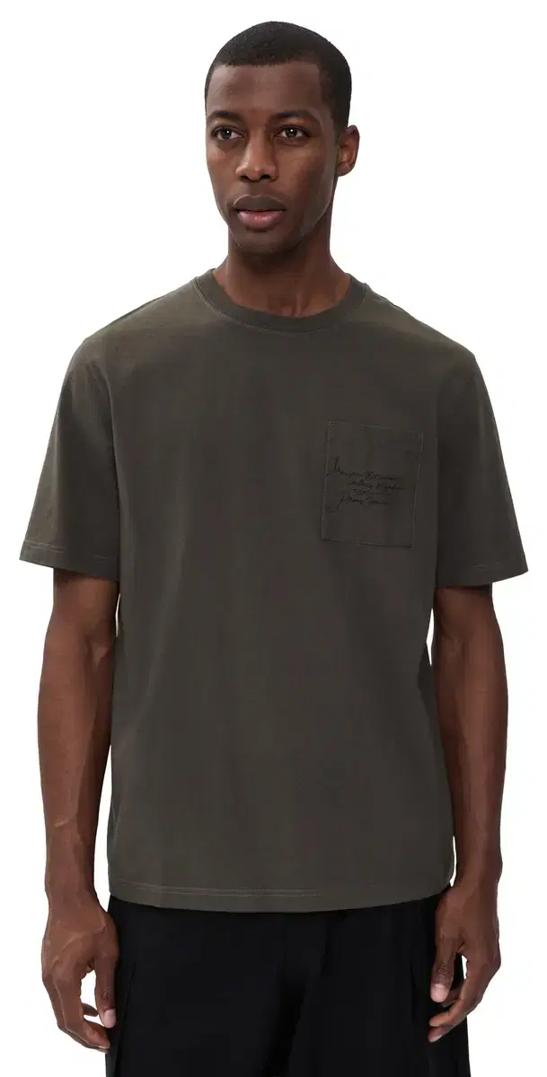 Poetic Script Comfort T-Shirt Beluga