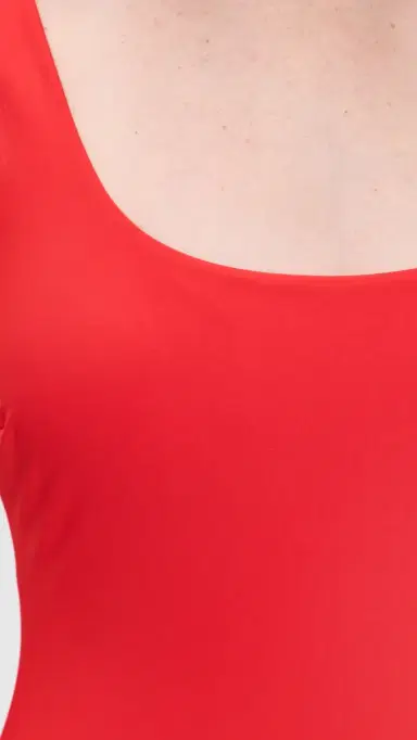 STYLEST quare Neck Tank uit One Piece Hot Pepper | Thumbnail 6