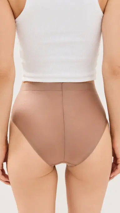 SPANX shape Sheer Control Bikini Cafe au Lait | Thumbnail 3