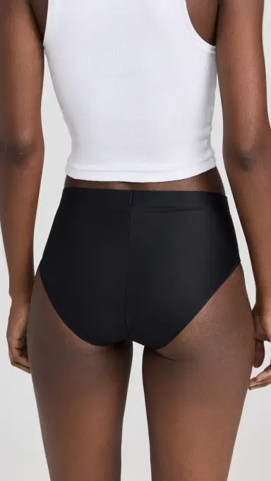 Spanx shape Sheer Control Bikini Very Black | Thumbnail 3 Spanx shape Sheer Control Bikini Very Black | Thumbnail 3