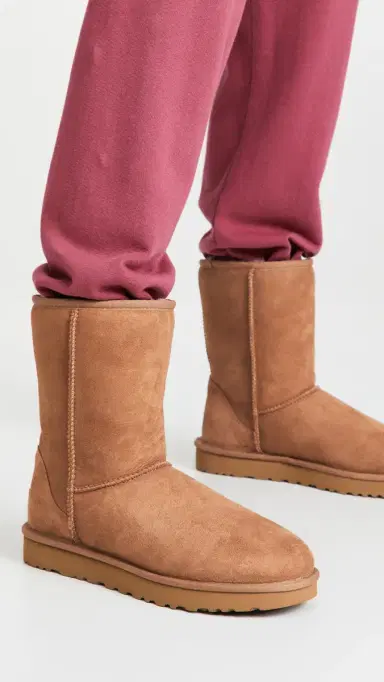 UGG Classic Short II Boots Chestnut 5 | Thumbnail 3 UGG Classic Short II Boots Chestnut 5 | Thumbnail 3
