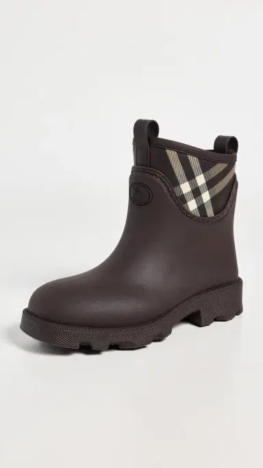 Burberry Rubber Marsh Stamp Low Boots | Thumbnail 2
