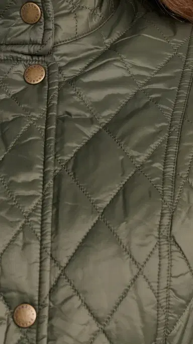 Barbour Otterburn Quilted Gilet Olive 6 | Thumbnail 6 Barbour Otterburn Quilted Gilet Olive 6 | Thumbnail 6