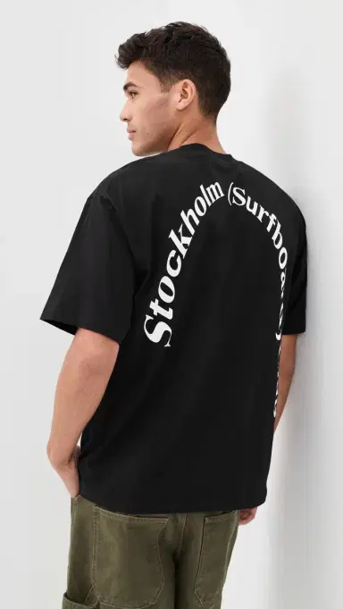 Stockholm Surfboard Club Back Logo Box Tee Black | Thumbnail 2