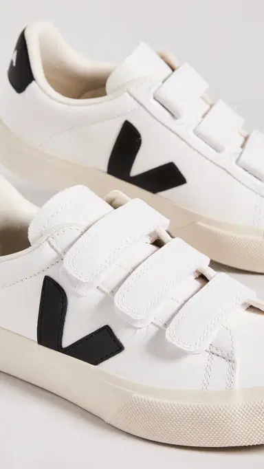 Veja Recife Logo Sneakers | Thumbnail 6 Veja Recife Logo Sneakers | Thumbnail 6