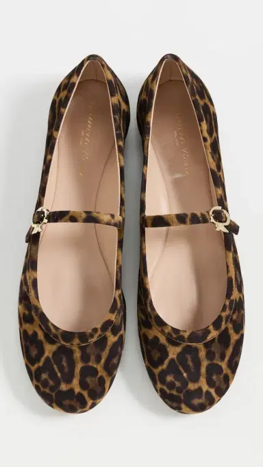 Gianvito Rossi Carla Camoscio Leopard Print Flats Almond Leopard Print 39 | Thumbnail 5 Gianvito Rossi Carla Camoscio Leopard Print Flats Almond Leopard Print 39 | Thumbnail 5