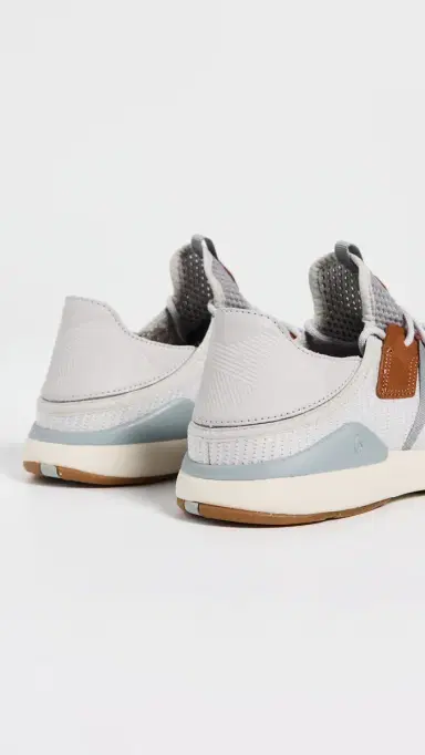 OluKai Mio Li Sneakers | Thumbnail 3
