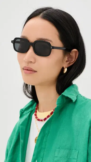 illesteva Berlin Sunglasses | Thumbnail 3 illesteva Berlin Sunglasses | Thumbnail 3