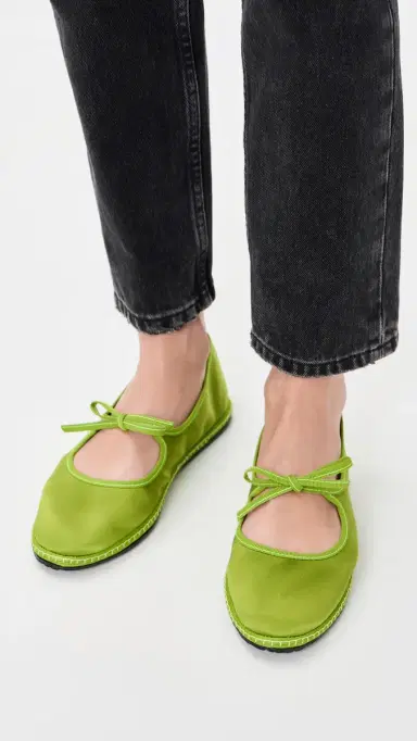 ViBi VENEZiA Brigitte Silk Mary Janes Flats Pisello | Thumbnail 3 ViBi VENEZiA Brigitte Silk Mary Janes Flats Pisello | Thumbnail 3