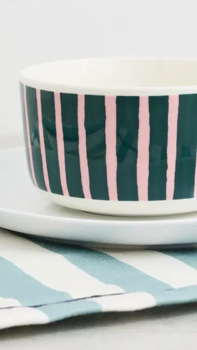 Marimekko Oiva Piccolo Bowl White/Pink/Dark Green One Size | Thumbnail 3