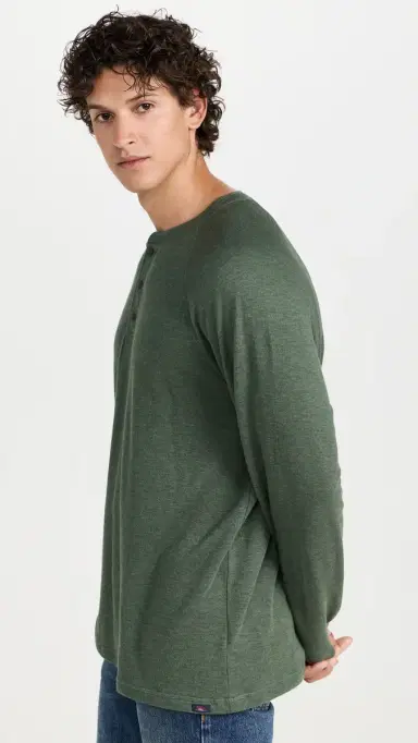 Faherty Cloud Long Sleeve Henley Deep Fern Heather | Thumbnail 4 Faherty Cloud Long Sleeve Henley Deep Fern Heather | Thumbnail 4