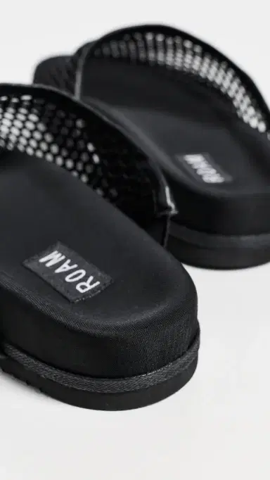ROAM The Mesh Clogs Black 9 | Thumbnail 4
