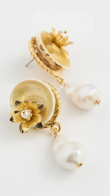 Brinker + Eliza Coconut Drift Earrings Pearl/Shell One Size | Thumbnail 4 Brinker + Eliza Coconut Drift Earrings Pearl/Shell One Size | Thumbnail 4