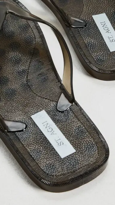 St. Agni Jelly Flip Flops Smoke | Thumbnail 5