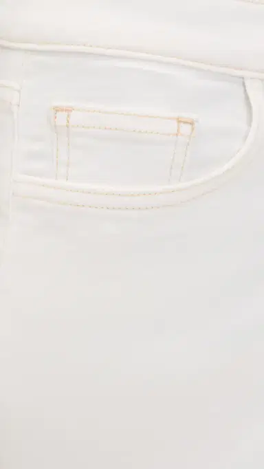Joe's Jeans The Lou Lou Low Rise Wide Leg Petite Jeans White 30 | Thumbnail 6 Joe's Jeans The Lou Lou Low Rise Wide Leg Petite Jeans White 30 | Thumbnail 6