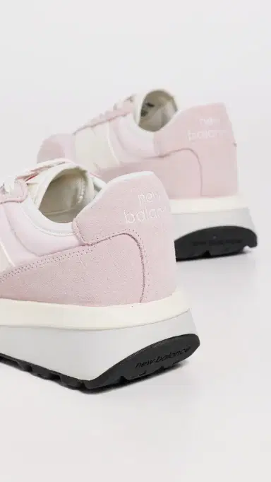 New Balance 370 Sneakers | Thumbnail 4