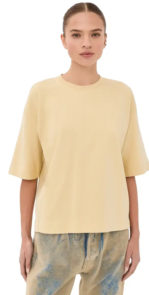 mith Tee and