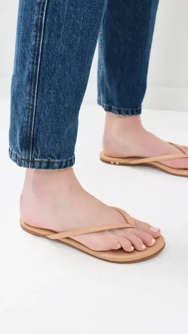 beek Sunbeam Flip Flops Beach 9 | Thumbnail 3