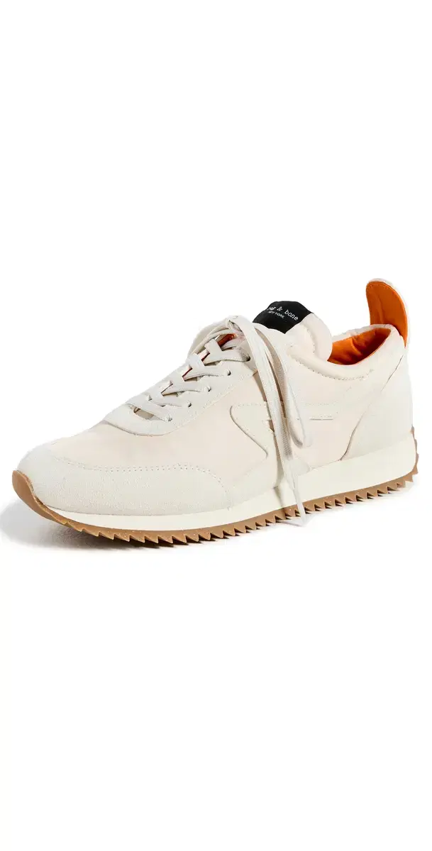Retro Runner Bomber Sneakers Vanilla