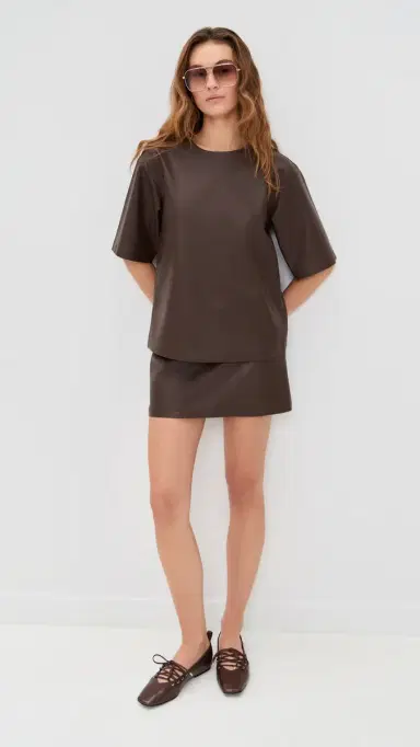 LE BOP Caroline Faux Leather Tee Coffee L | Thumbnail 5