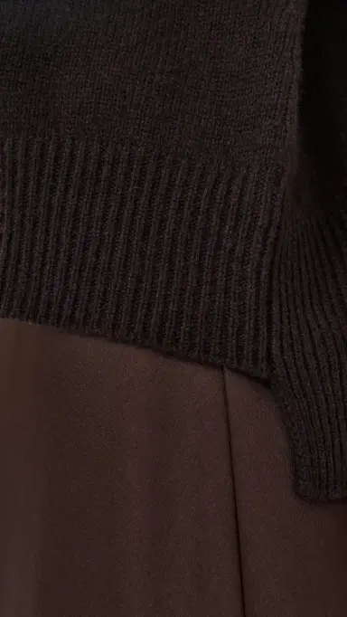 Lisa Yang Heidi Cashmere Sweater Dark Oak 1 | Thumbnail 6