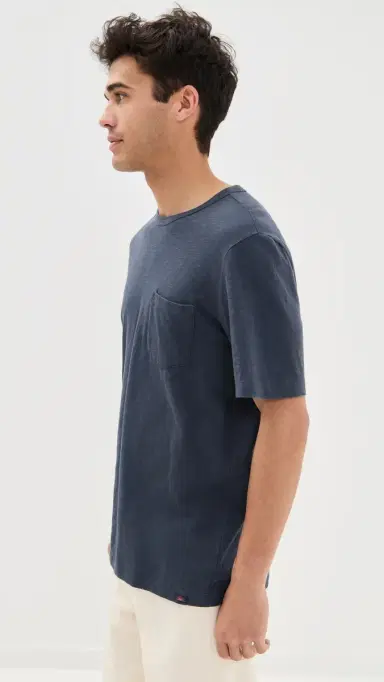 Faherty Sunwashed Pocket Tee Dune Navy L | Thumbnail 4 Faherty Sunwashed Pocket Tee Dune Navy L | Thumbnail 4